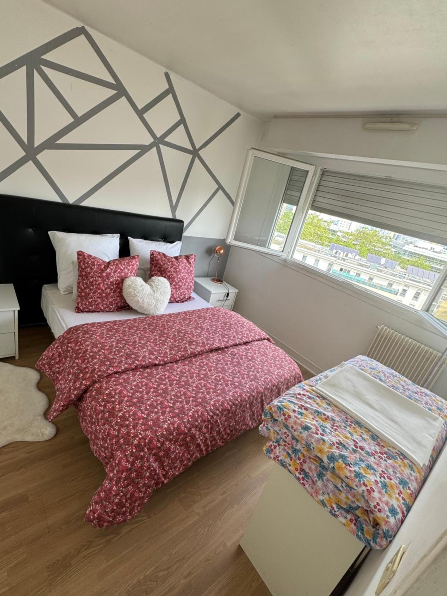 Appartement Proche De La Defense Puteaux Esterno foto